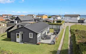 3 Bedroom Stunning Home In Otterup